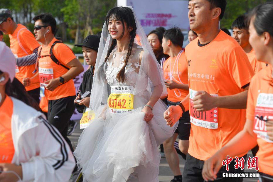 保.隆科技：选举张祖秋为董事长